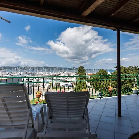 Apartment Mare 1 - Close To The Sea